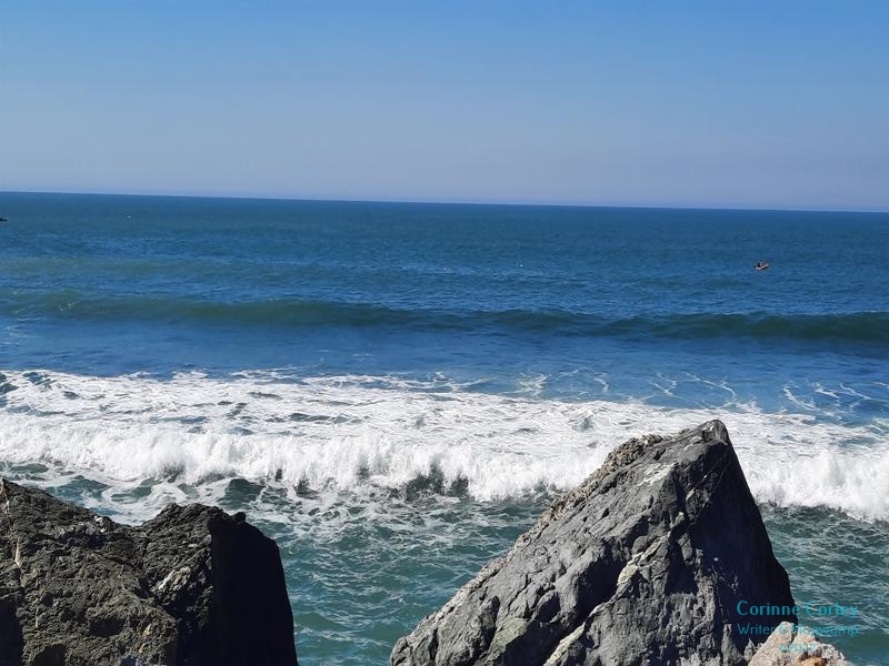 Waves-at-Pacifica-800x600